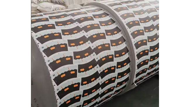 Máquina de impresión y perforación de vasos de papel en forma de abanico